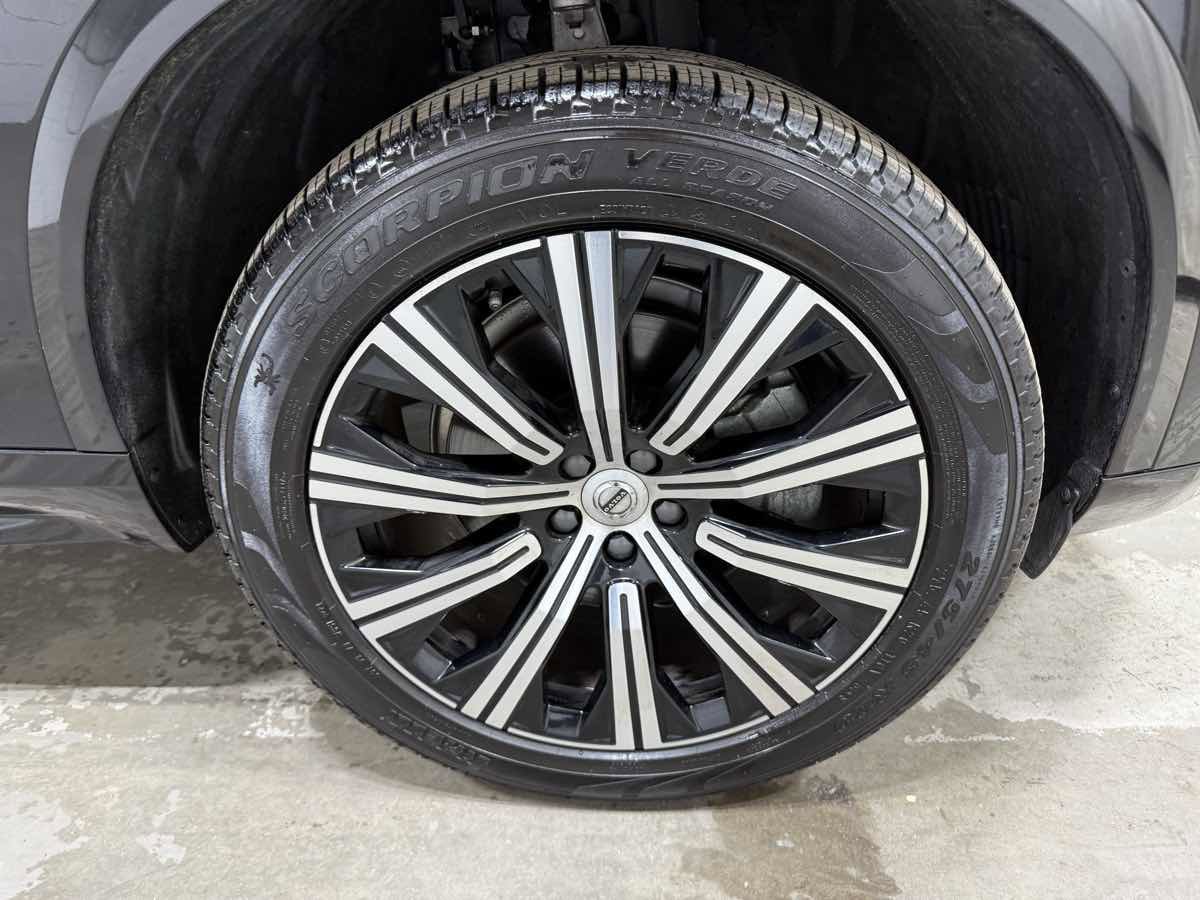 Used 2024 Volvo XC90 B5 Plus image 6
