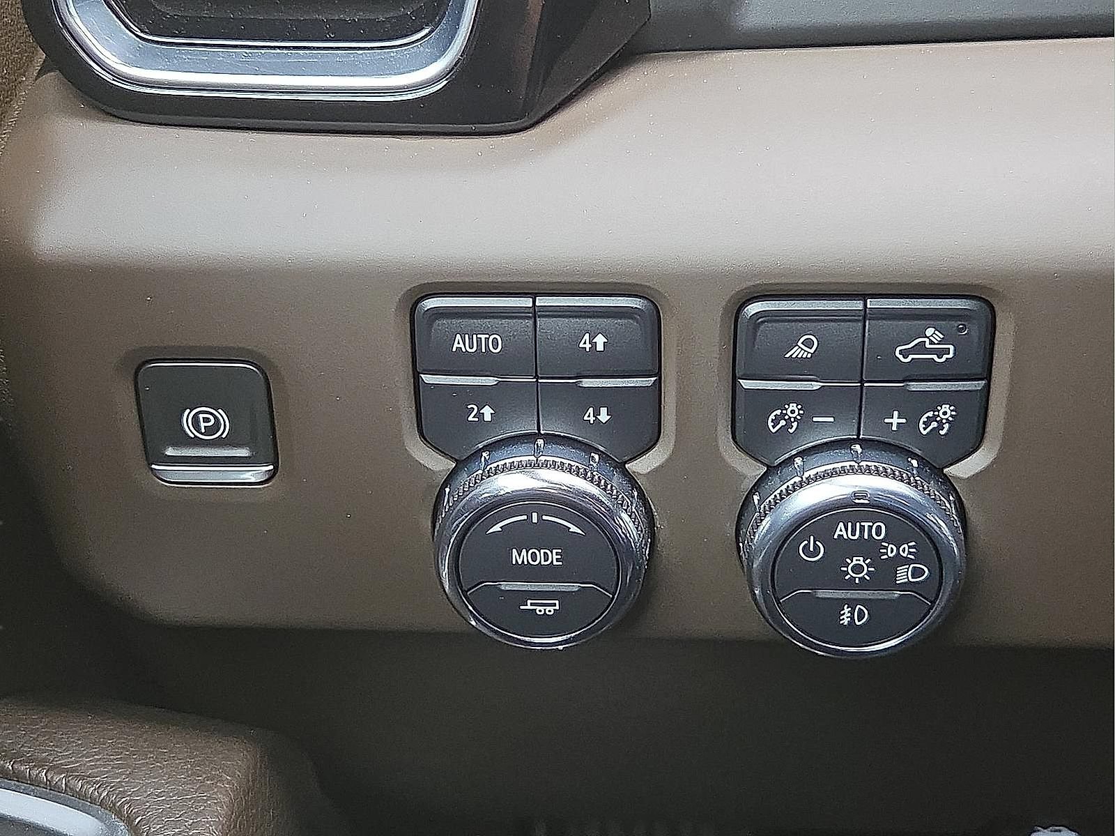 Certified 2023 GMC Sierra 1500 Denali AWD/4WD image 11