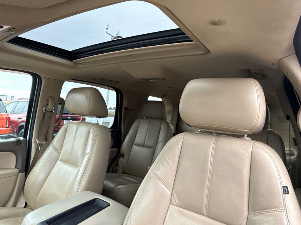 Used 2012 Chevrolet Tahoe LT w/ Suspension Package, Off-Road image 20