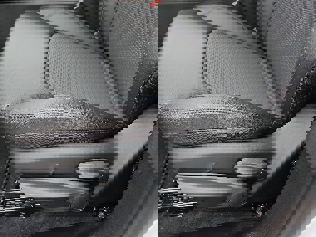 New 2026 Jeep Compass Latitude image 22