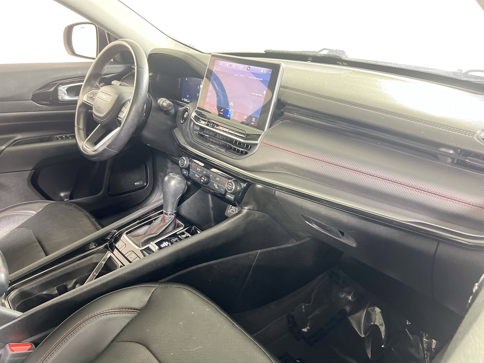 Used 2022 Jeep Compass Trailhawk w/ Trailhawk Elite Group image 28