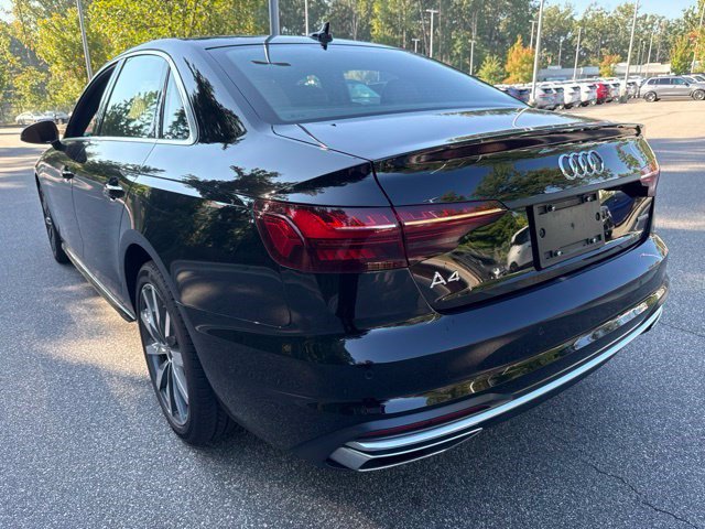 Used 2022 Audi A4 2.0T Premium Plus w/ Premium Plus Package AWD/4WD image 7