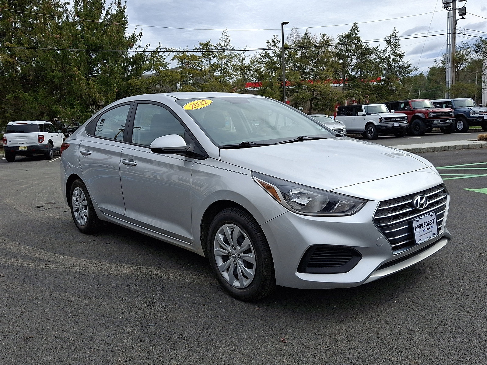 Used 2022 Hyundai Accent SE image 3