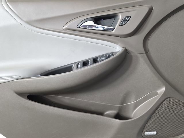 Used 2018 Chevrolet Malibu LT w/ Leather Package image 34