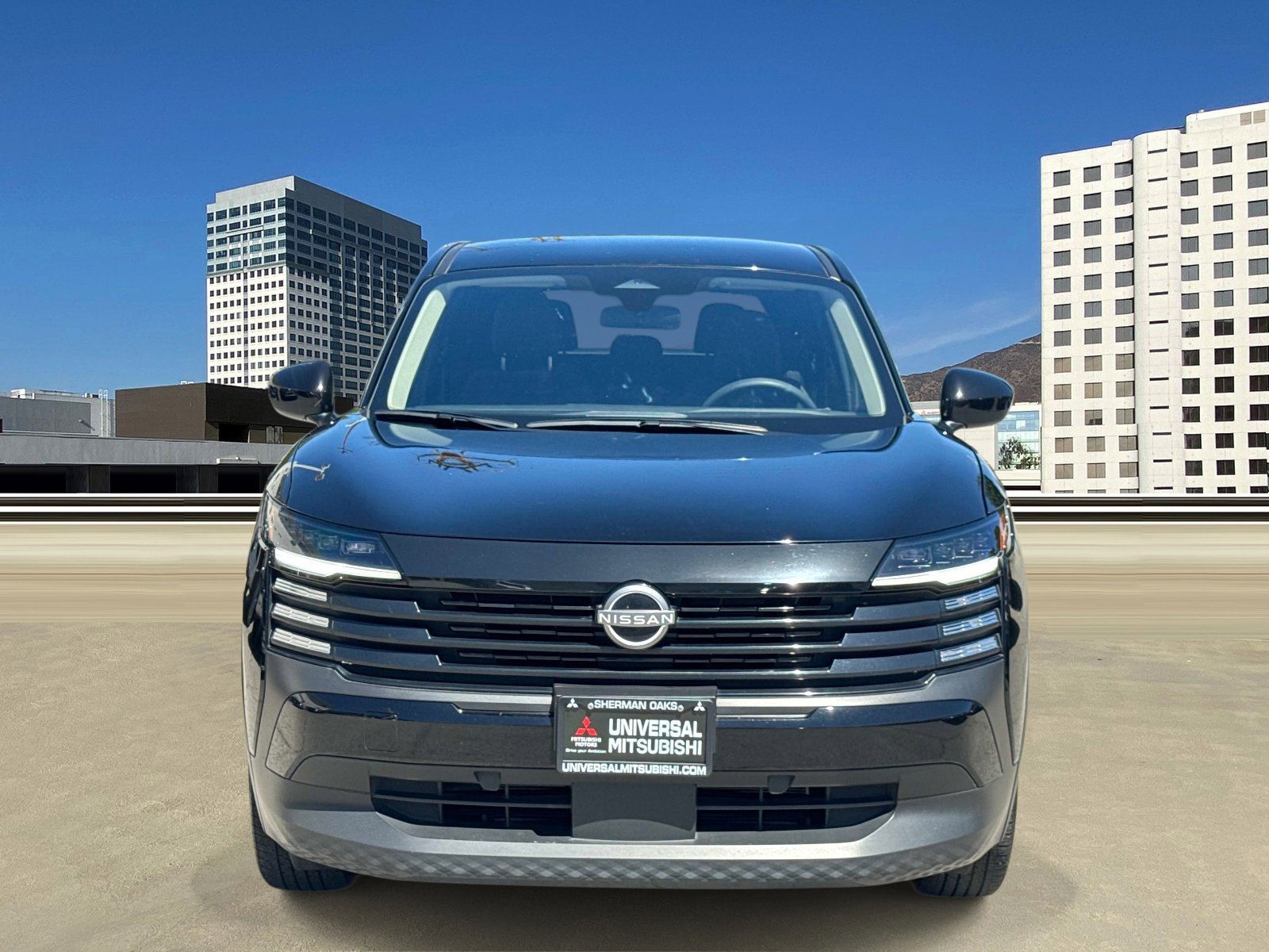 Used 2025 Nissan Kicks SV FWD image 2