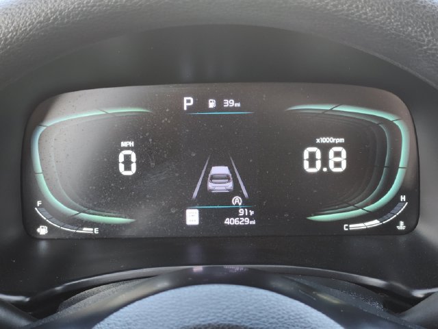 Used 2023 Kia Soul LX FWD image 14