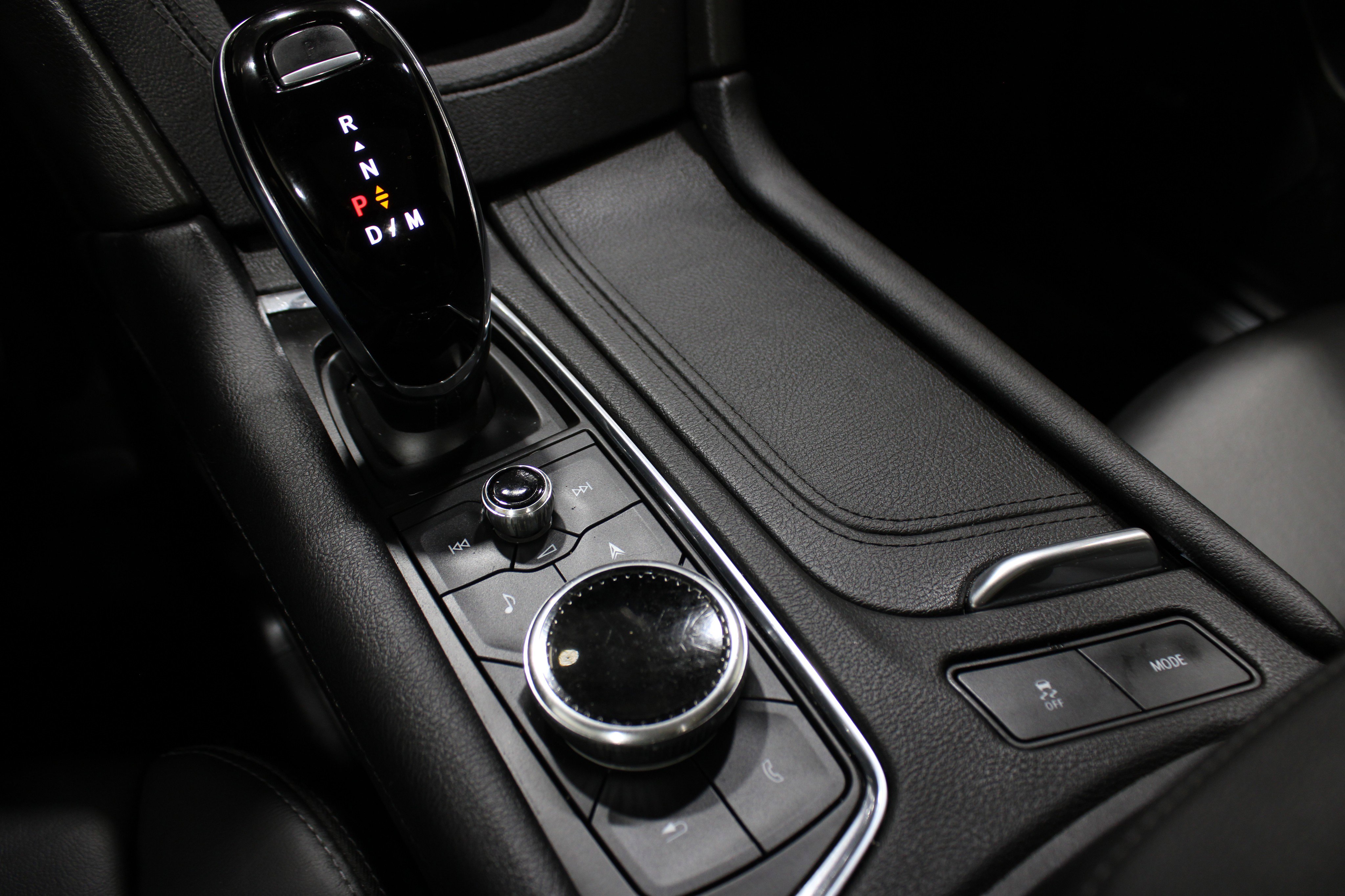 Certified 2023 Cadillac XT5 Premium Luxury image 22