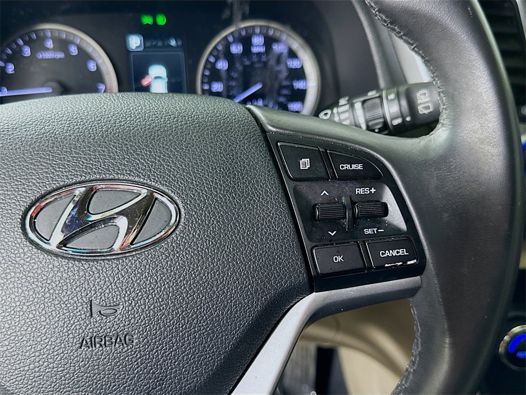 Used 2016 Hyundai Tucson Limited w/ Option Group 03 image 21