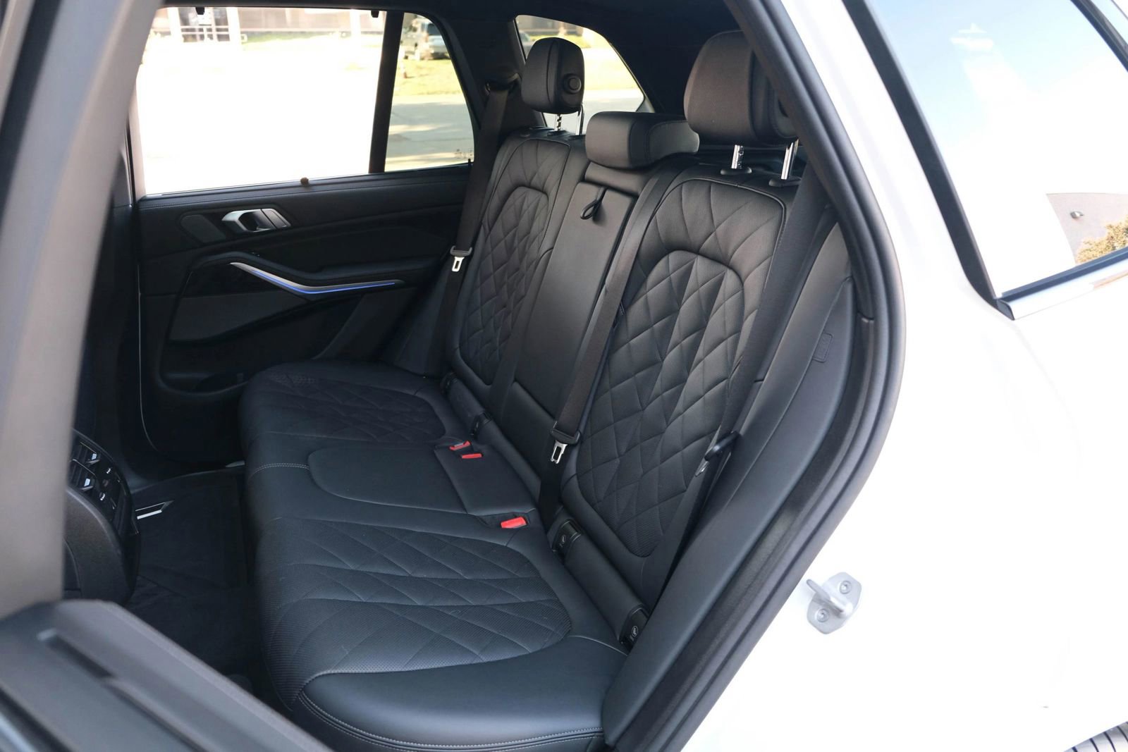 Used 2024 BMW X5 M60i w/ Executive Package image 26