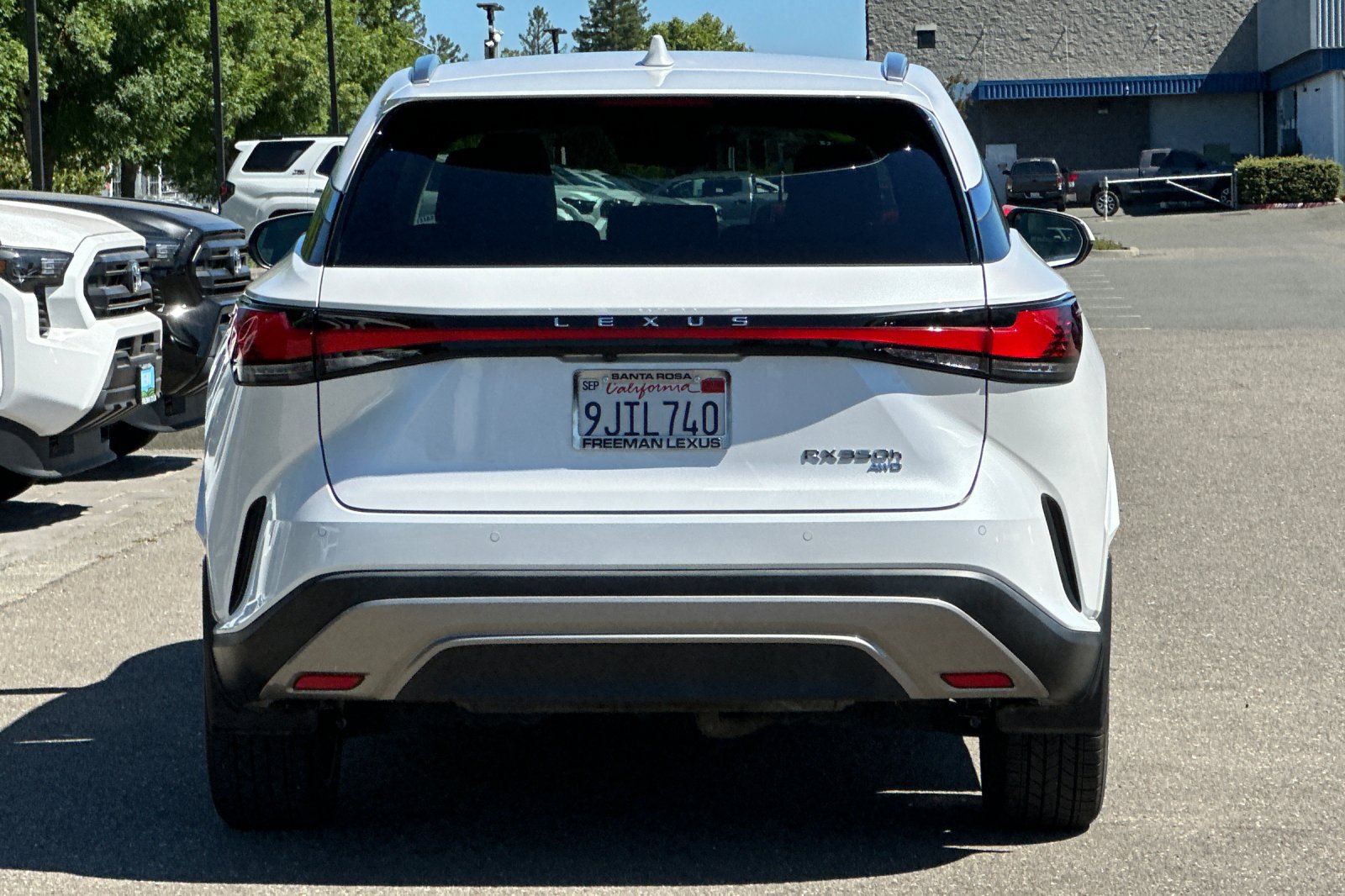 Used 2023 Lexus RX 350 w/ Cold Area Package AWD/4WD image 5