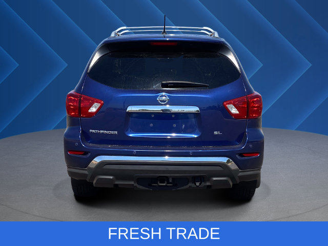 Used 2018 Nissan Pathfinder SL w/ SL Premium Package FWD image 4