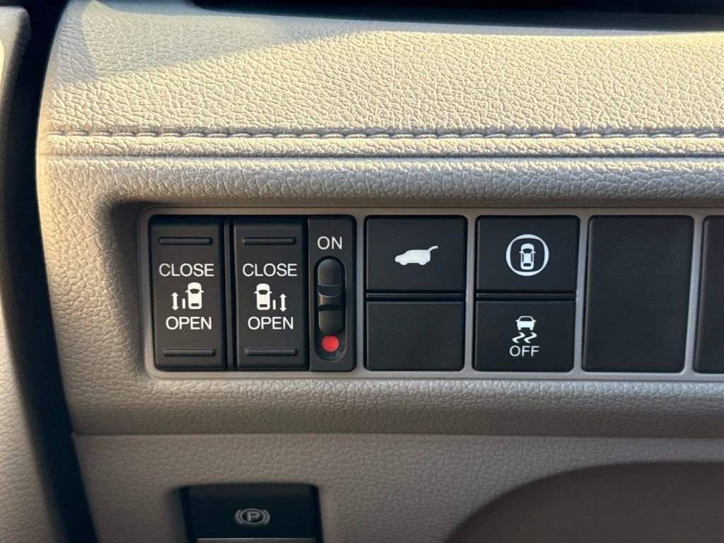 Used 2022 Honda Odyssey EX-L image 27