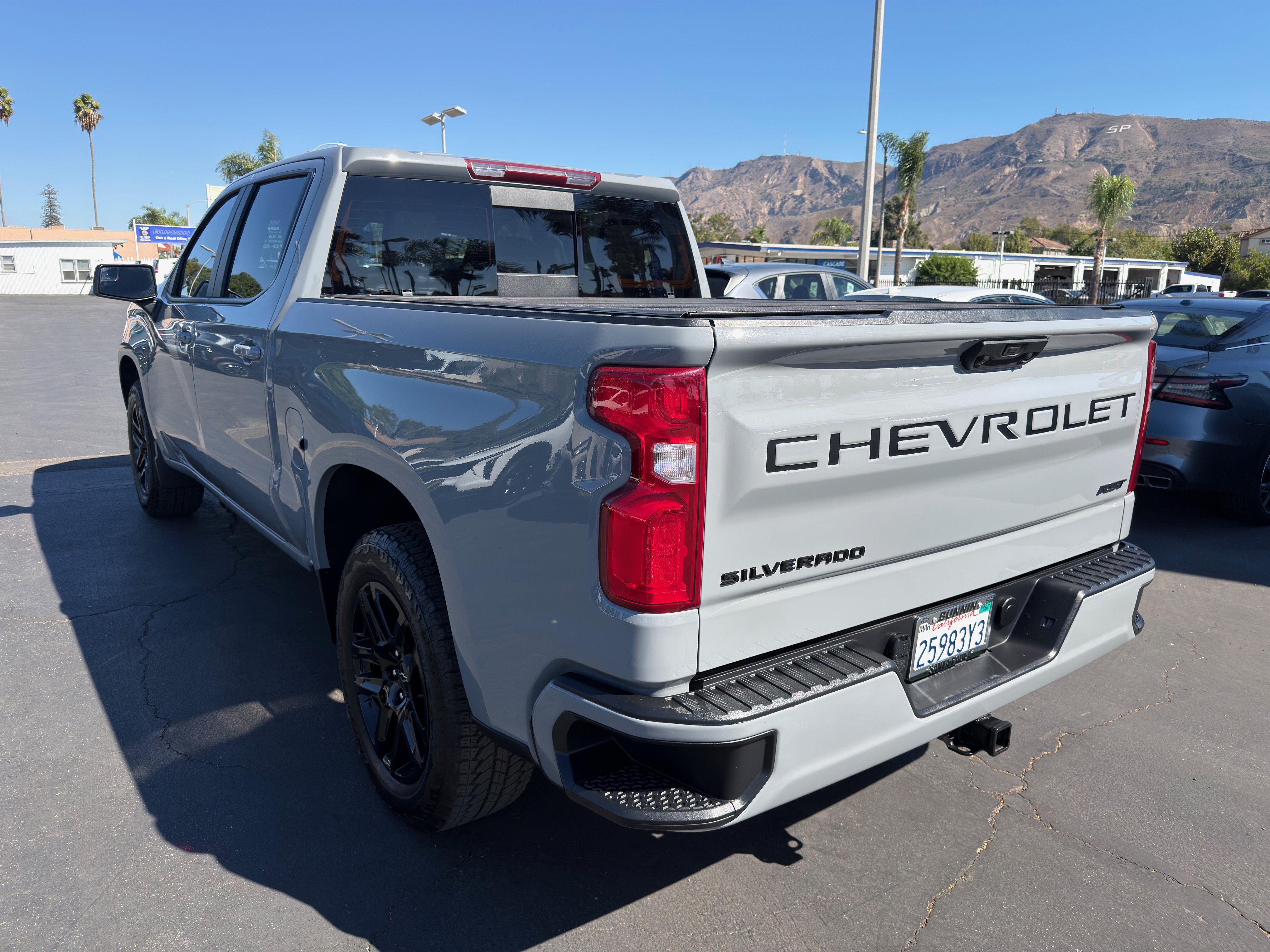 Used 2024 Chevrolet Silverado 1500 RST w/ Convenience Package II RWD image 6