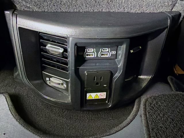 Used 2022 RAM 2500 Laramie AWD/4WD image 25