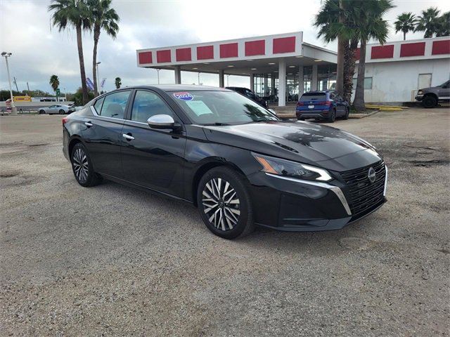 Used 2024 Nissan Altima 2.5 SV image 20