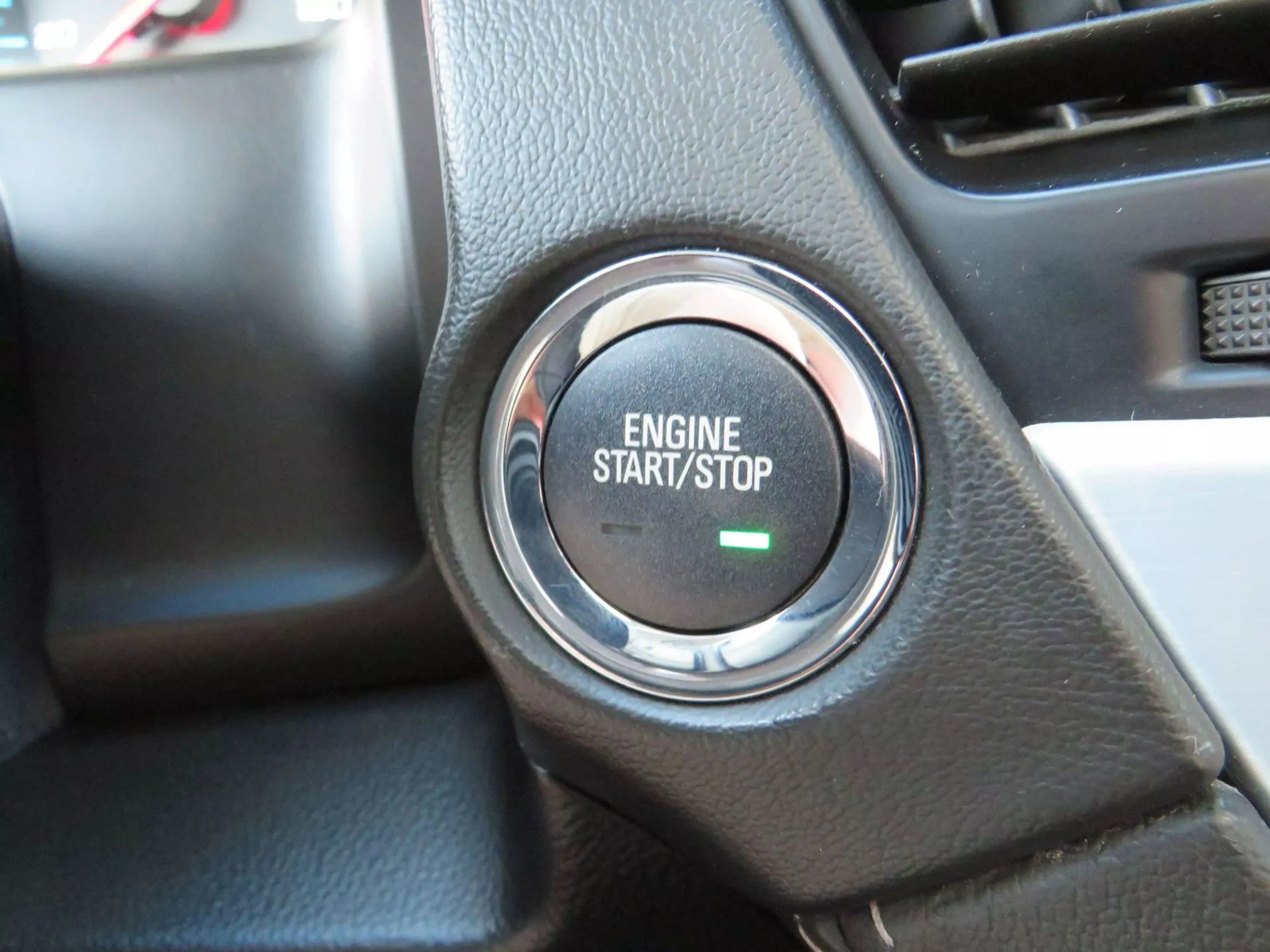 Used 2019 GMC Yukon XL SLT image 20