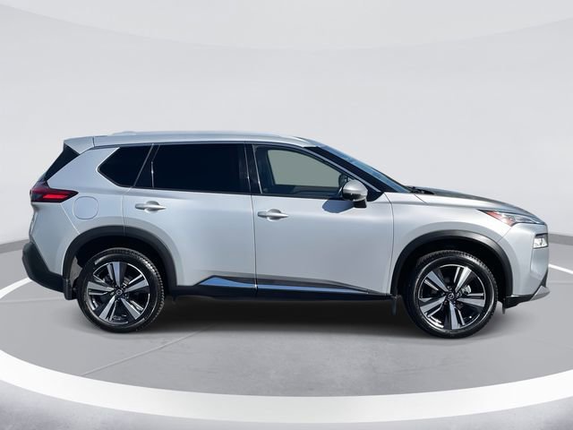 Used 2021 Nissan Rogue SL w/ Premium Package image 4