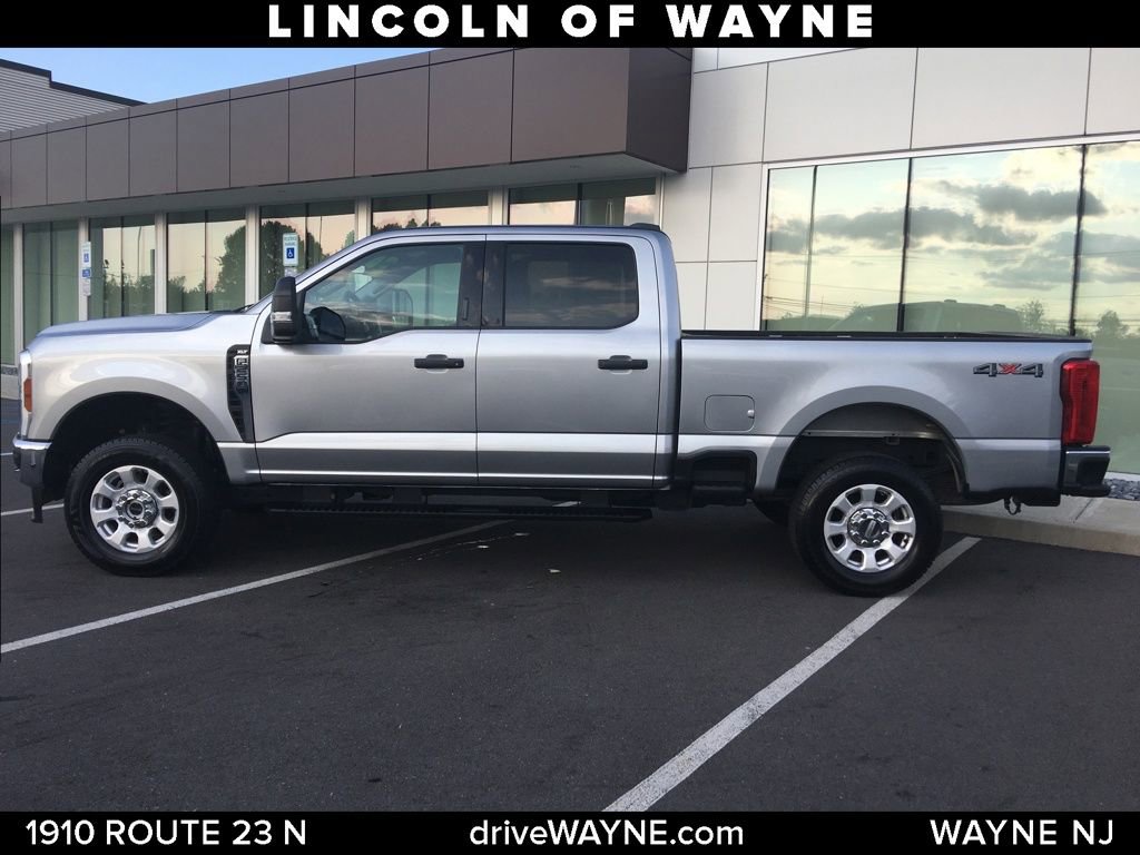 Used 2024 Ford F250 XLT w/ Snow Plow Prep Package image 2