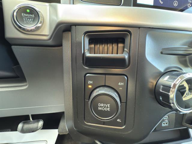 Certified 2022 Ford F150 XLT w/ Equipment Group 302A High image 15