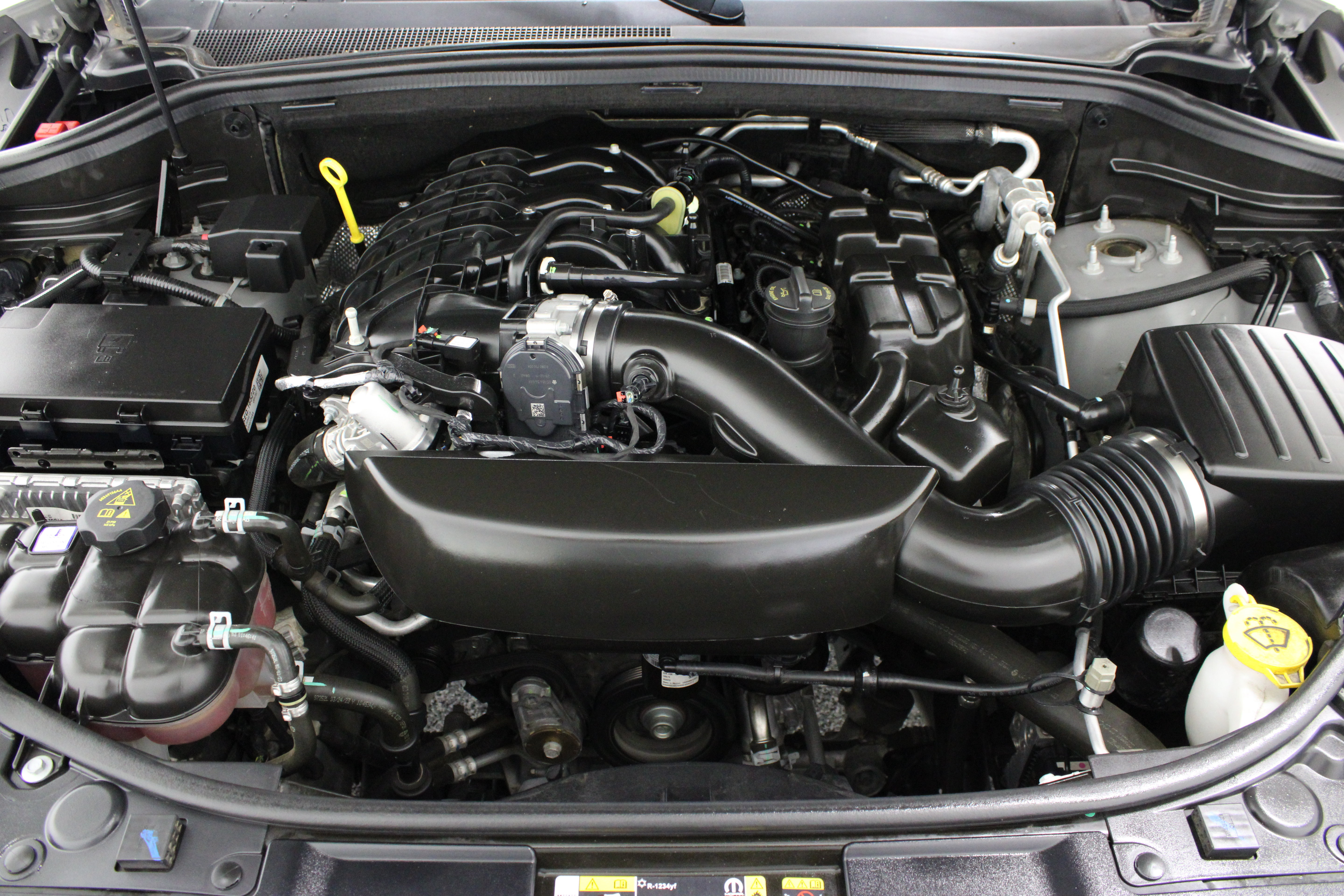Used 2023 Dodge Durango SXT Launch Edition RWD image 39