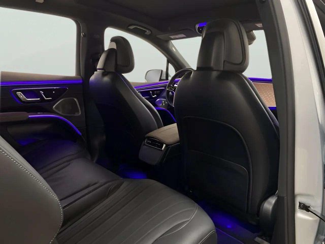 Used 2023 Mercedes-Benz EQS 450+ 4MATIC SUV w/ Acoustic Comfort Package image 45