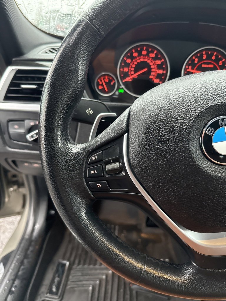 Used 2017 BMW 330i xDrive Wagon w/ Premium Package image 33