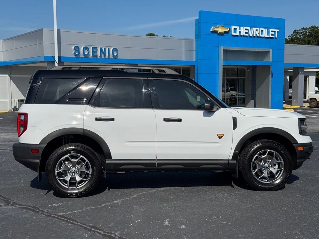 Used 2024 Ford Bronco Sport Badlands image 2