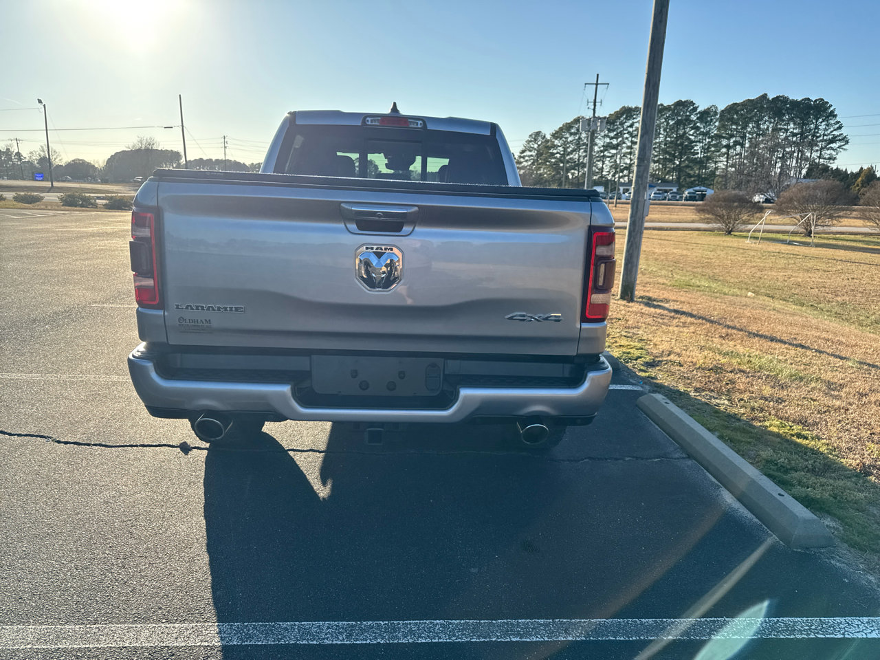 Used 2022 RAM 1500 Laramie w/ Laramie Southwest Edition image 10