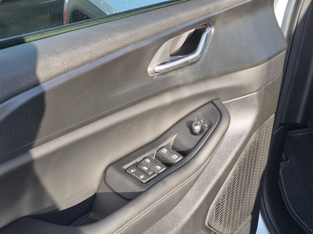 New 2026 Jeep Grand Cherokee L Laredo RWD image 13