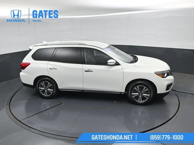 Used 2019 Nissan Pathfinder SL AWD/4WD image 50