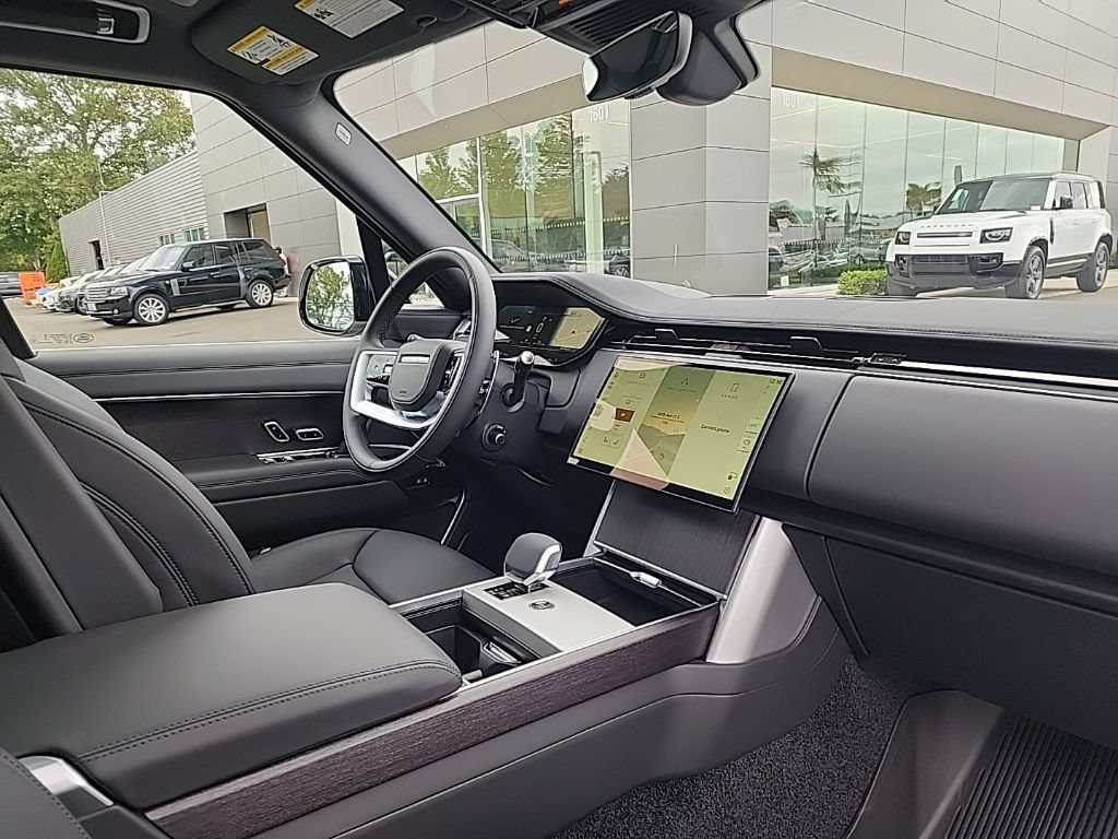 New 2026 Land Rover Range Rover SE AWD/4WD image 21