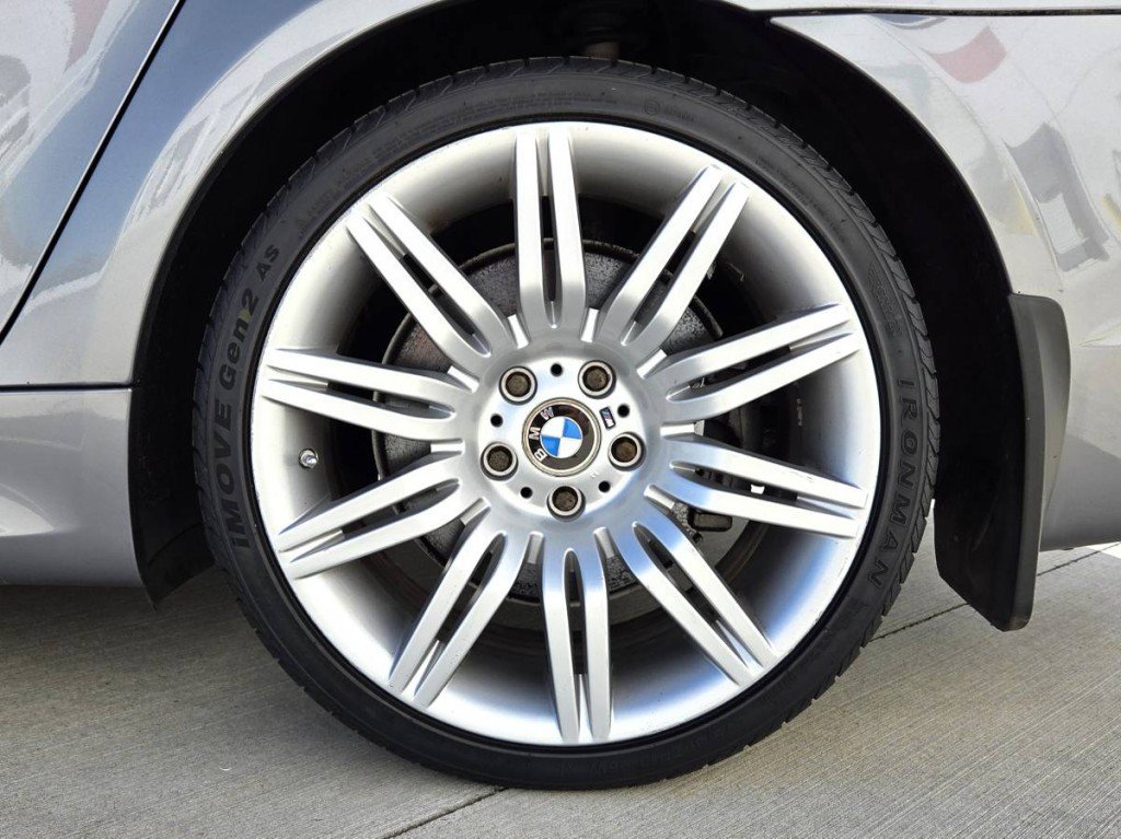 Used 2008 BMW 550i Sedan RWD image 9