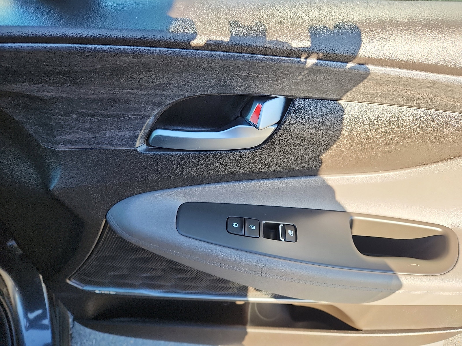 Used 2020 Hyundai Santa Fe SEL w/ Convenience Package image 34