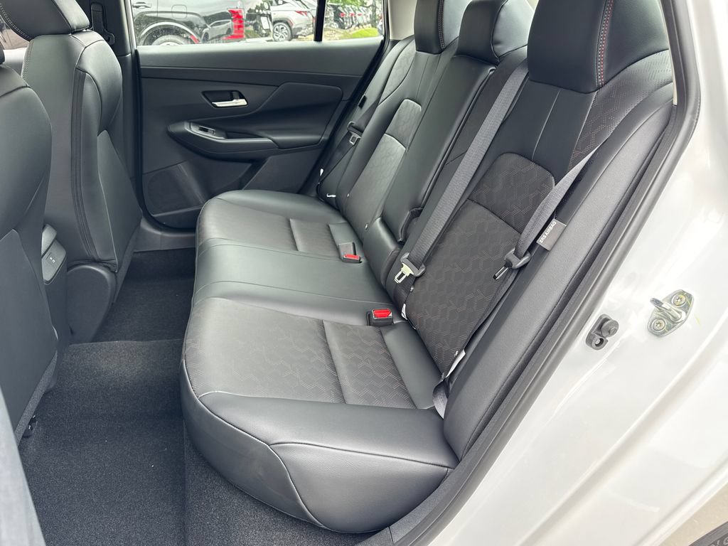 New 2026 Nissan Sentra SR w/ SR Premium Package FWD image 19