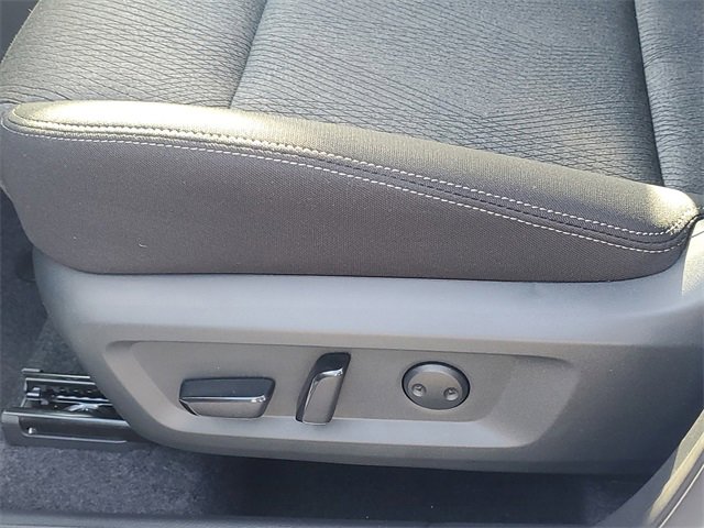 New 2026 Nissan Rogue SV image 23