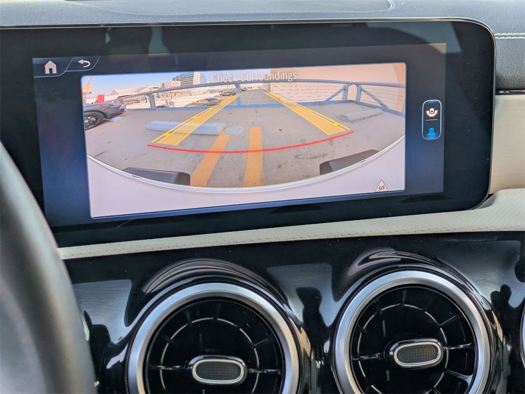 Used 2025 Mercedes-Benz CLA 250 image 16