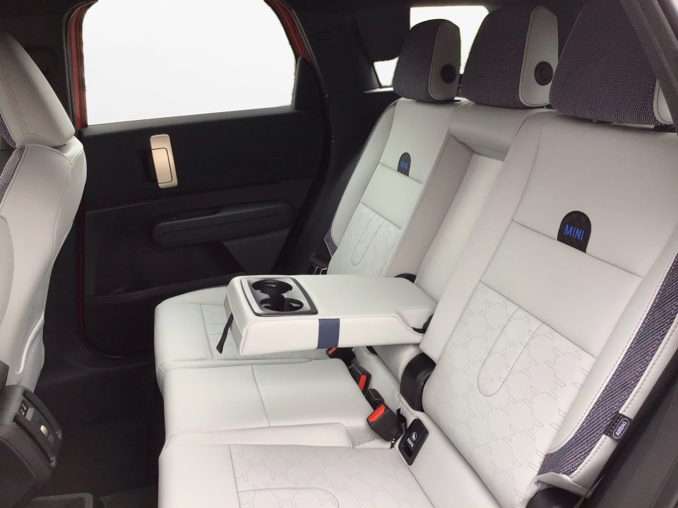 New 2026 MINI Cooper Countryman S image 12