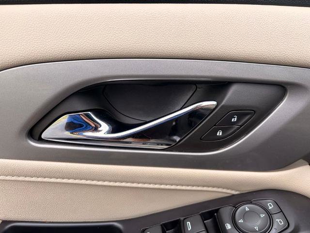Used 2023 Chevrolet Traverse LS w/ Safety Package FWD image 14