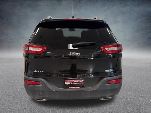 Used 2015 Jeep Cherokee Latitude w/ Comfort/Convenience Group image 9