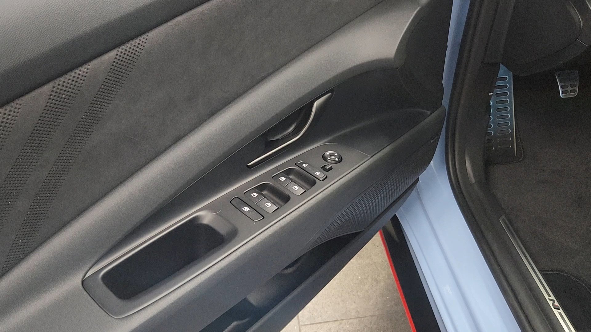 New 2026 Hyundai Elantra N FWD image 7