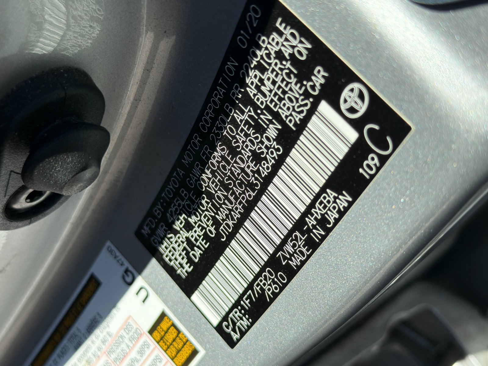 Used 2020 Toyota Prius Prime LE FWD image 24