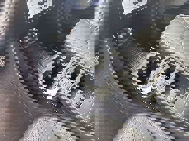 Used 2025 Ford Mustang Mach-E Premium image 16