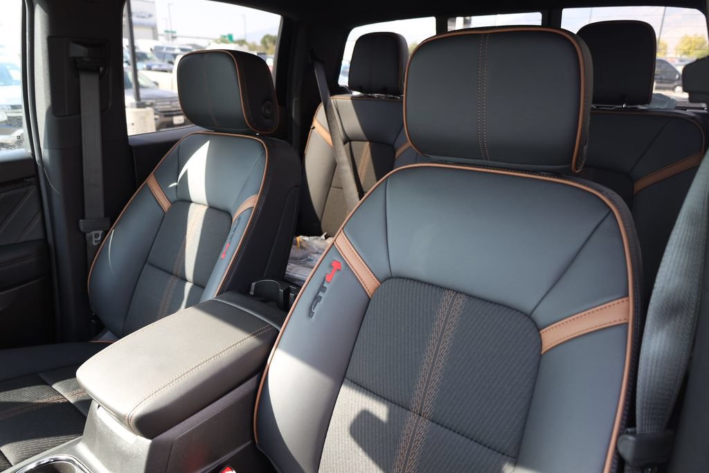 New 2026 GMC Canyon AT4 AWD/4WD image 16