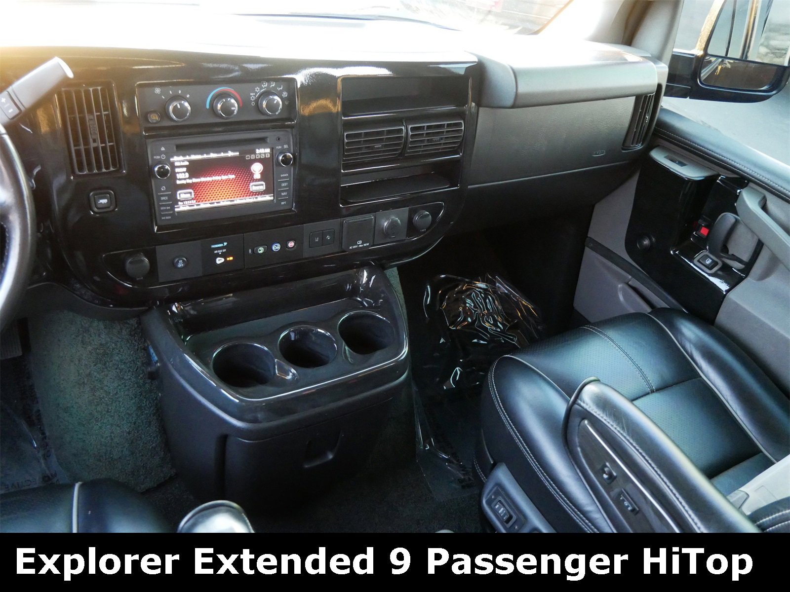 Used 2019 GMC Savana 2500 Work Van w/ Enhanced Convenience Package image 14