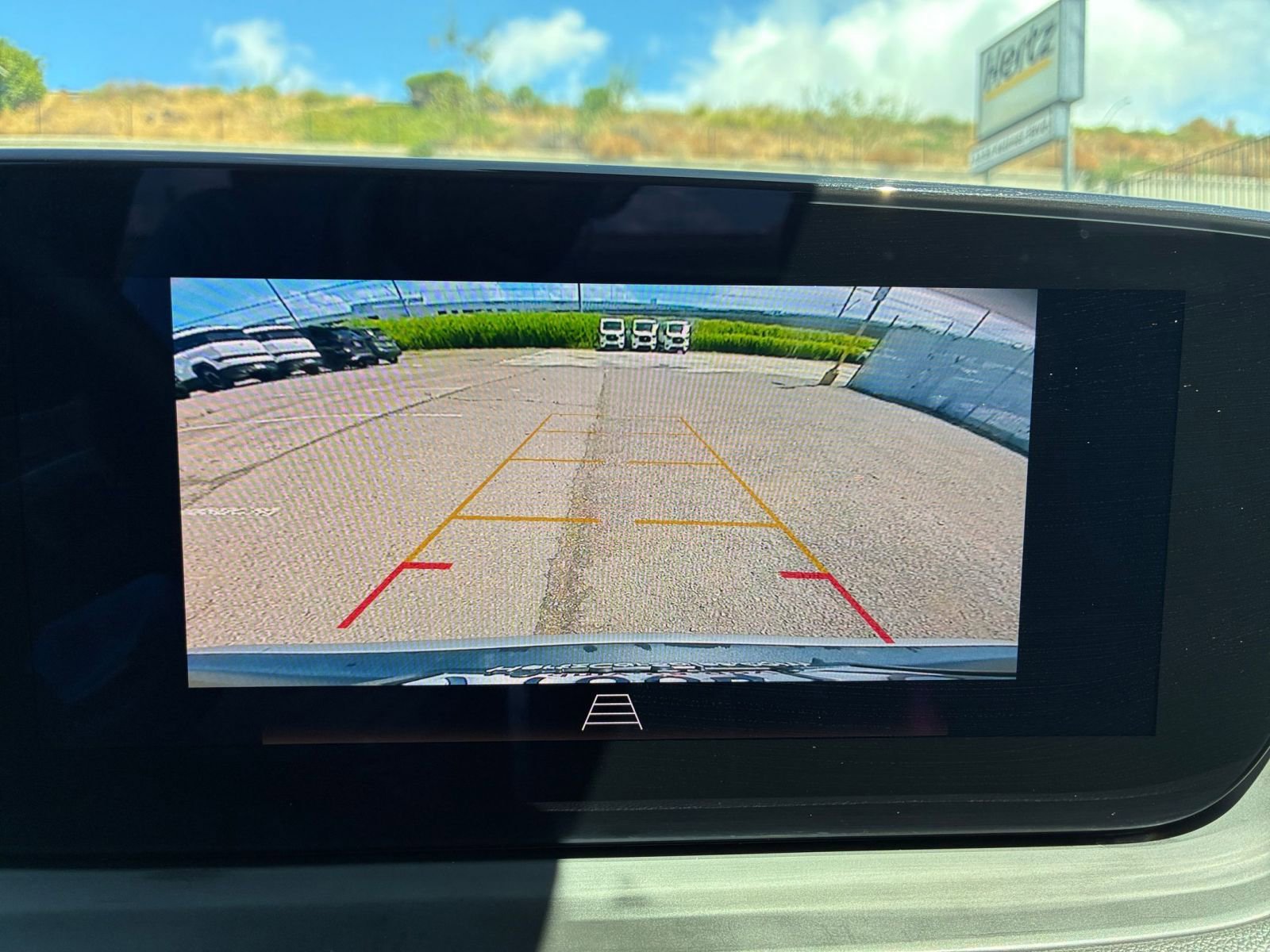 Used 2025 Buick Encore GX Preferred image 22