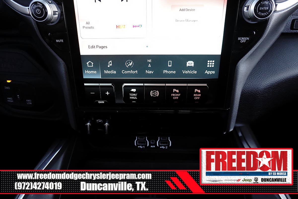 Used 2025 RAM 3500 Laramie AWD/4WD image 22