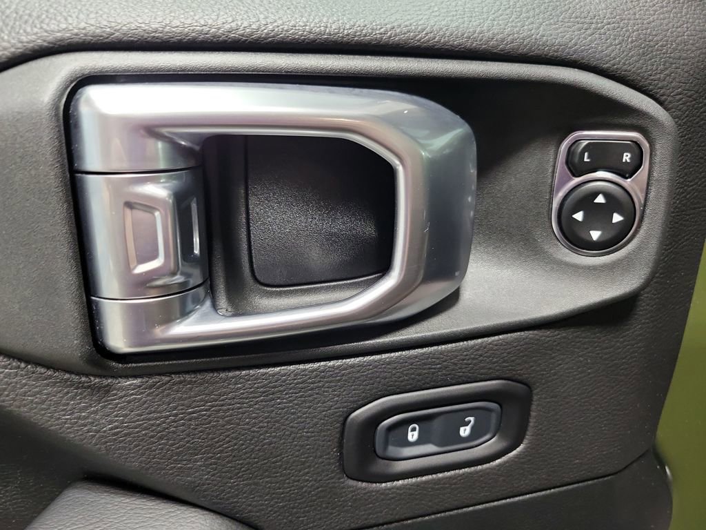 Used 2021 Jeep Wrangler Unlimited Rubicon image 33