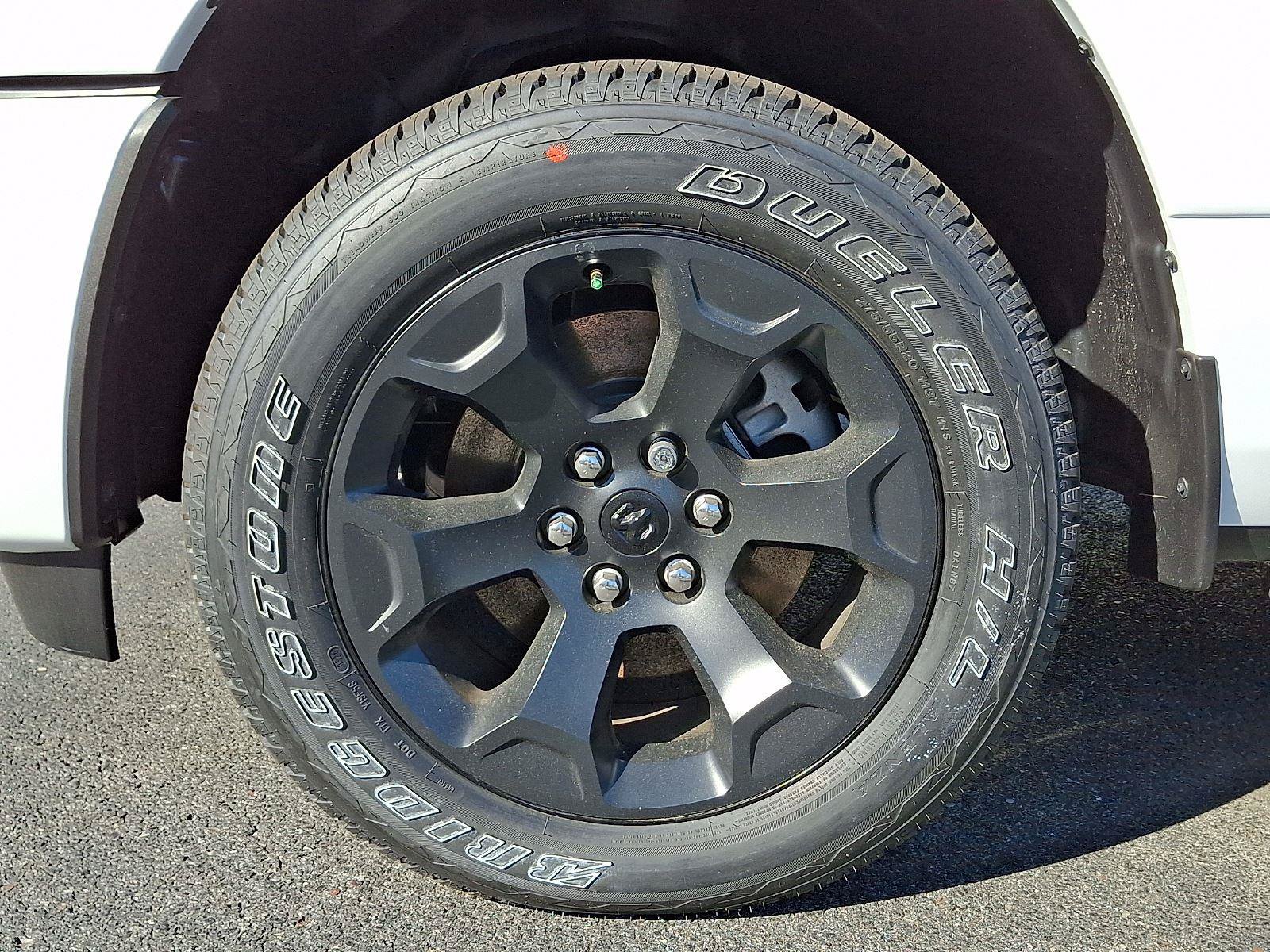 New 2026 RAM 1500 Express AWD/4WD image 6