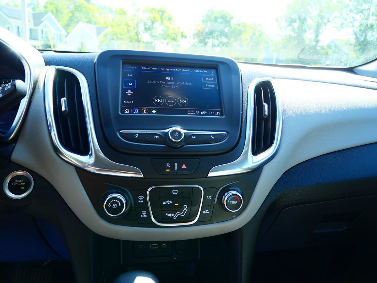 Used 2023 Chevrolet Equinox LS w/ LPO, Floor Liner Package AWD/4WD image 13