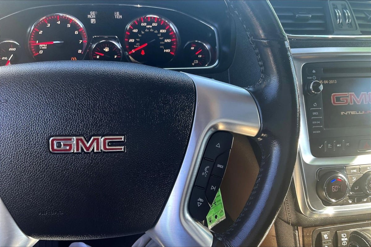 Used 2016 GMC Acadia SLT w/ Open Road Package AWD/4WD image 12